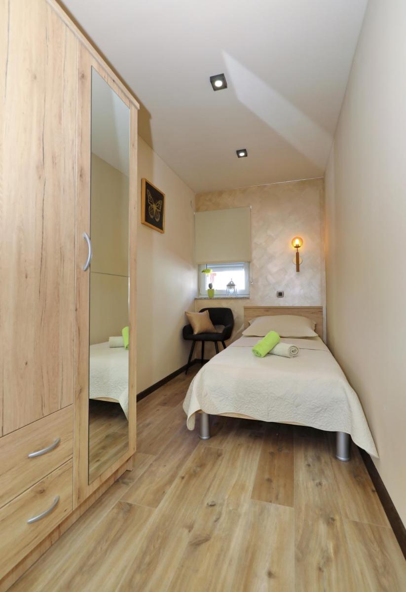 APARTMAN ZARA - Housity