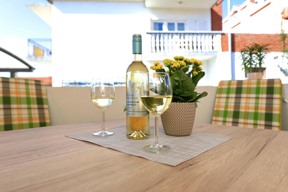 APARTMAN ZARA - Housity