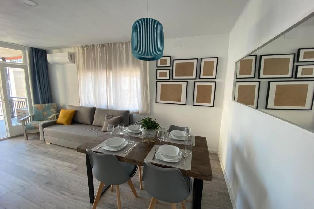AMPLIO APARTAMENTO SEAVIEW - Housity