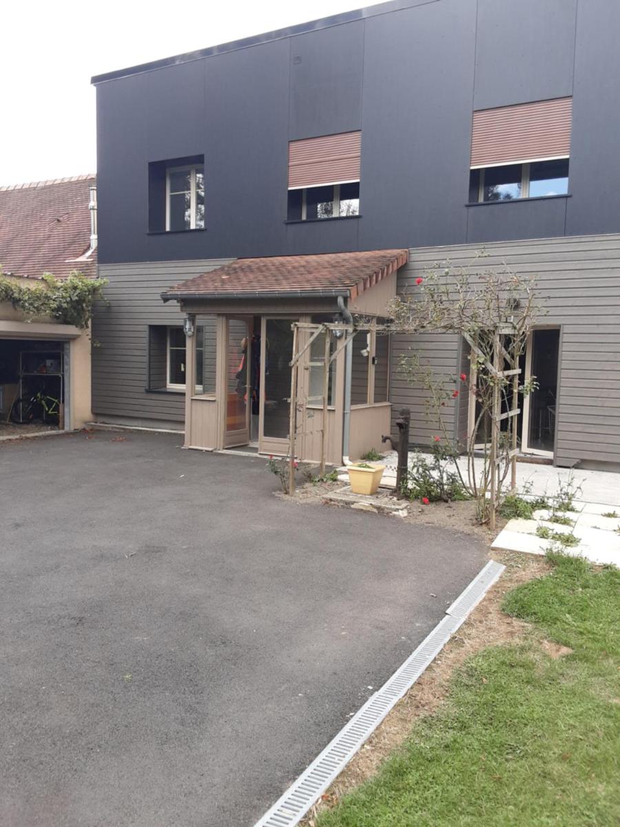 Maison au milieu des champs - Housity