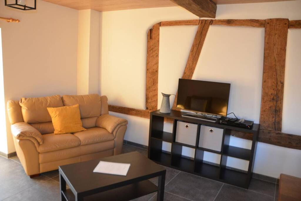 Chez Pèpère, gîte charmant et tranquille - Housity