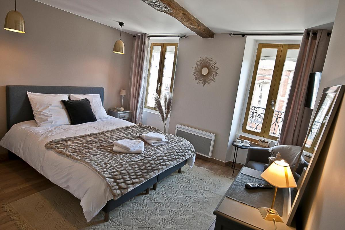 Meublé de tourisme, Les chambres du Beffroi - Housity
