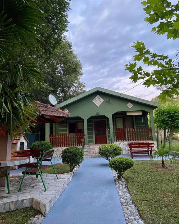 Skadar Lake House - Housity