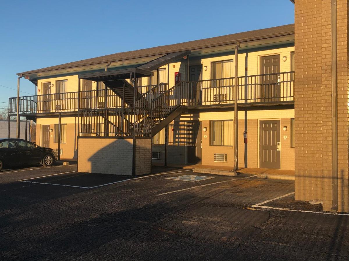 Savannah Lodge - Housity