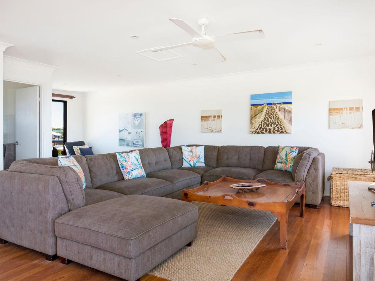 Endless Summer I Pet Friendly Absolute Beachfront - Housity