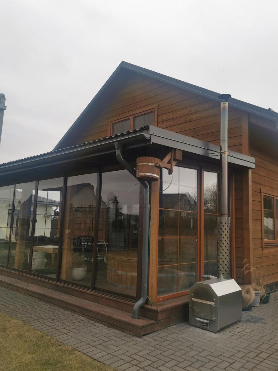 Arturas Guest House - Housity