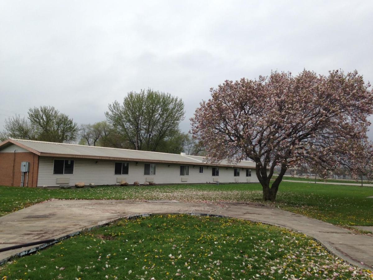 Economy Inn - Lafayette - Housity