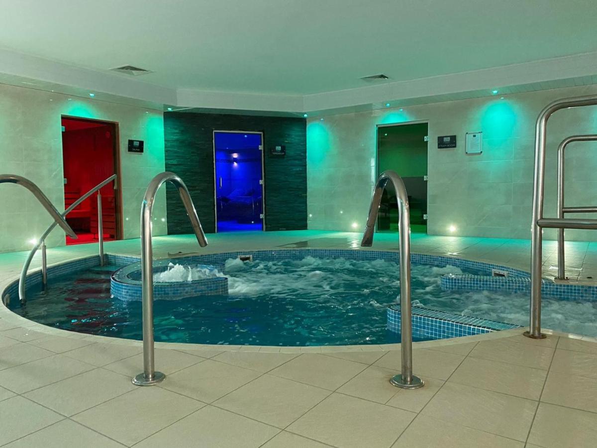 Brynteg Coastal & Country Retreat - Housity