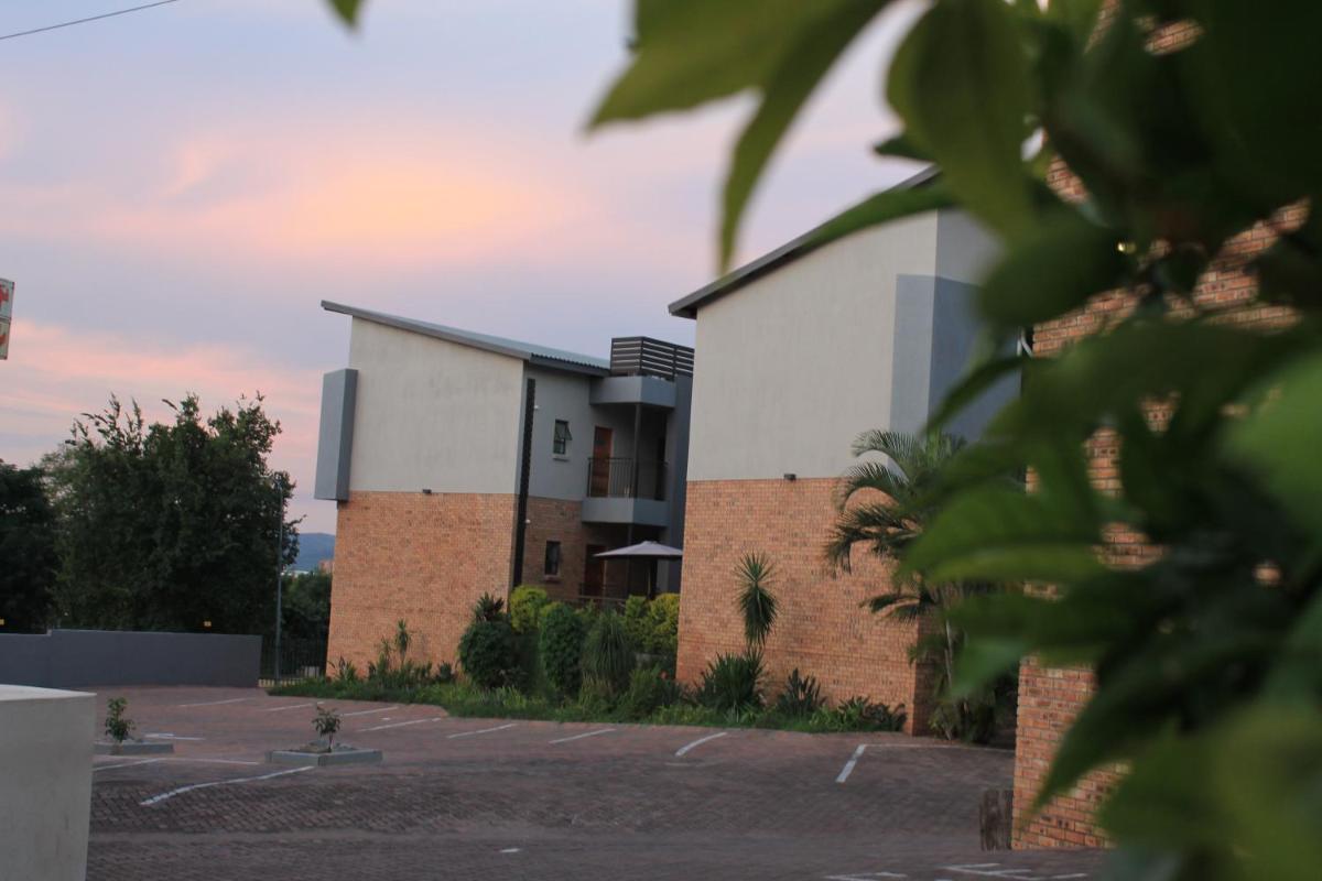 Nelspruit Lodge - Housity