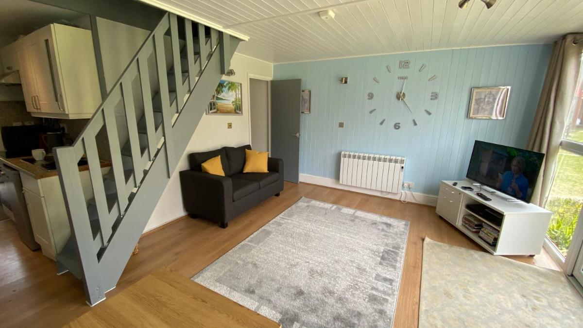 Kingsdown Holiday Park - Housity