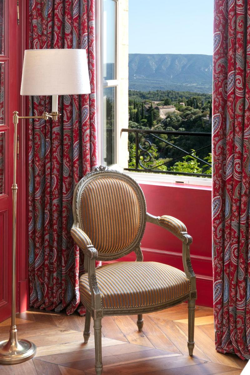 Vue générale sur la montagne ou vue sur la montagne depuis l'hôtel