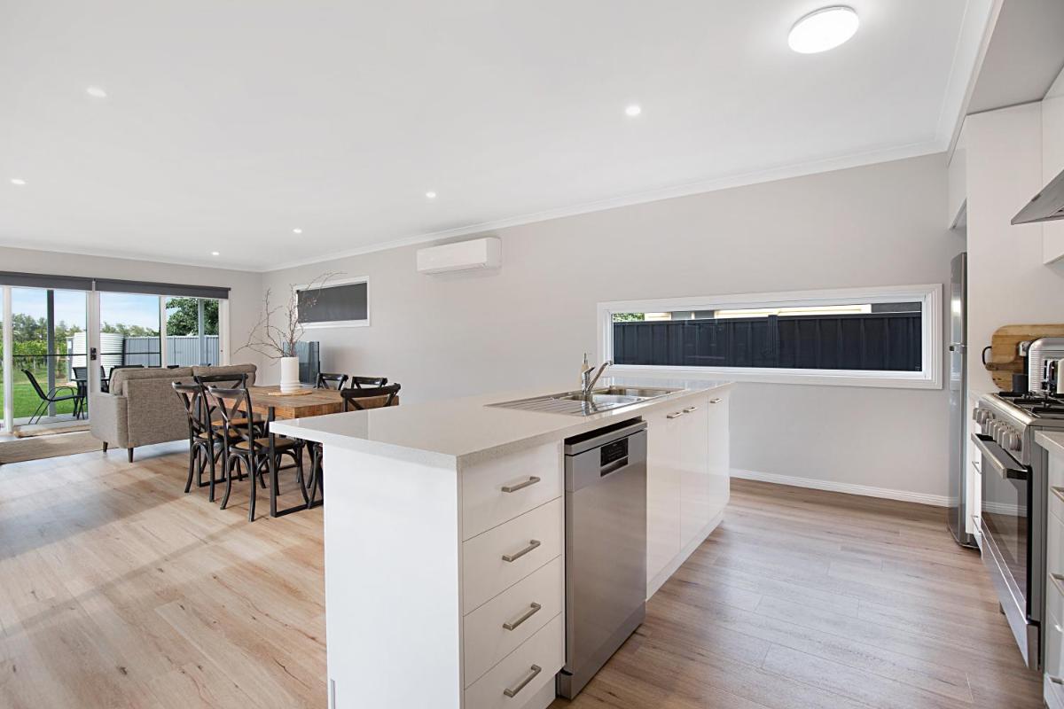 Milawa Vineyard Views - Guesthouse 2 - Housity