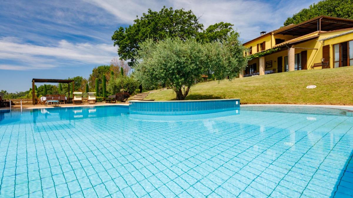 LE DODICI QUERCE 6&3, Emma Villas - Housity
