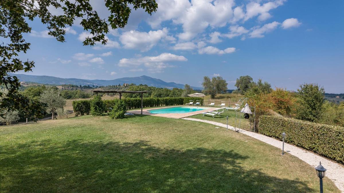 PODERE DI SALCI 10, Emma Villas - Housity
