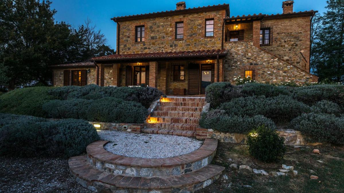 PODERE DI SALCI 10, Emma Villas - Housity