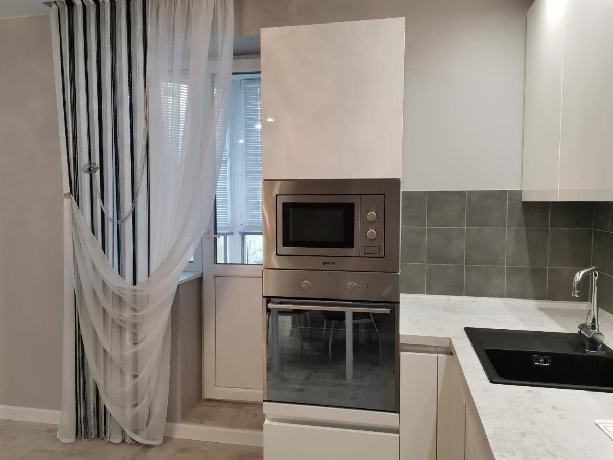 Apartament 50let ooktiabria 20a - Housity