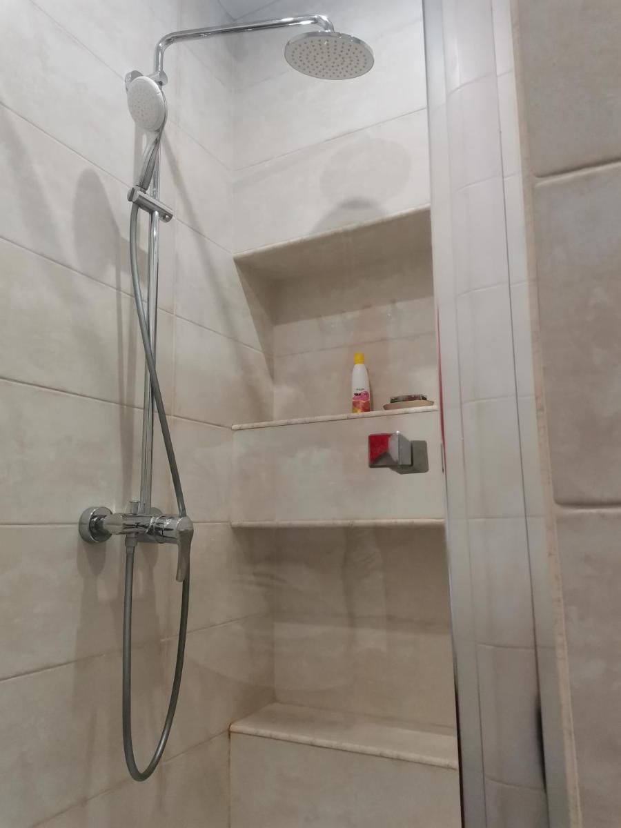 Apartament 50let ooktiabria 20a - Housity