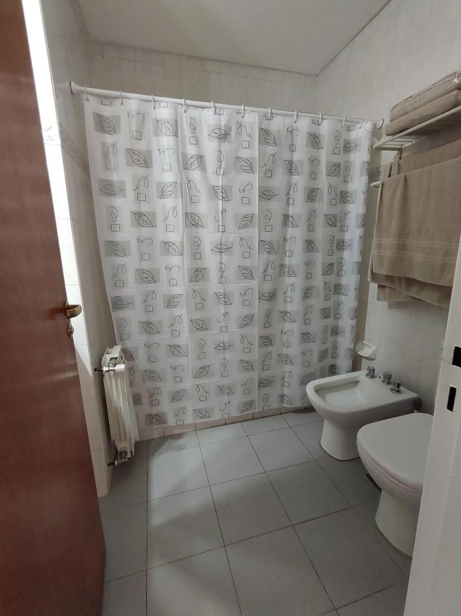 DEPARTAMENTO EN MICROCENTRO CON COCHERA - Housity