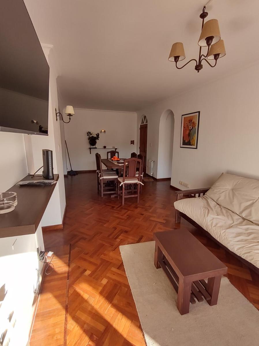 DEPARTAMENTO EN MICROCENTRO CON COCHERA - Housity