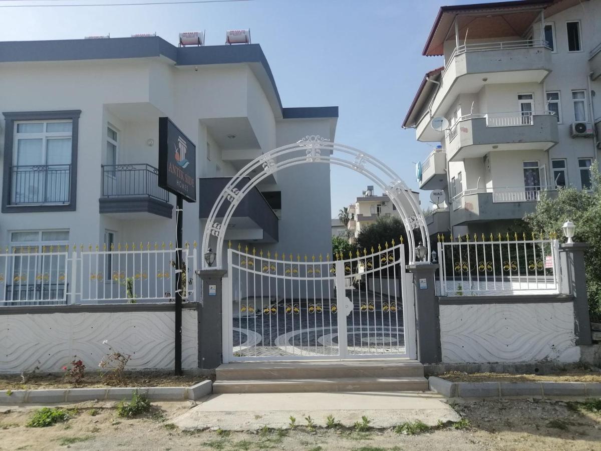 Cozy Apartment with Shared Pool near Popular Attractions in Manavgat - Housity