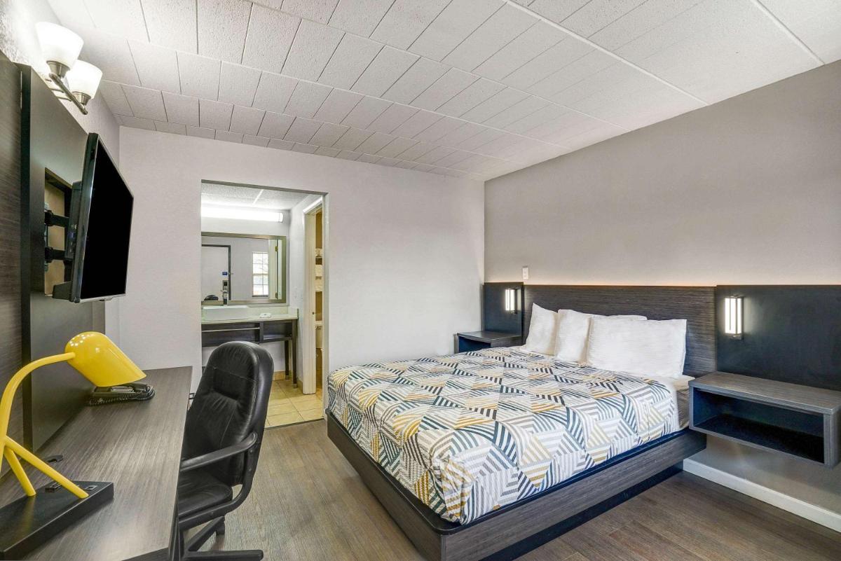 Motel 6 Carlisle, PA - Cumberland Valley - Housity