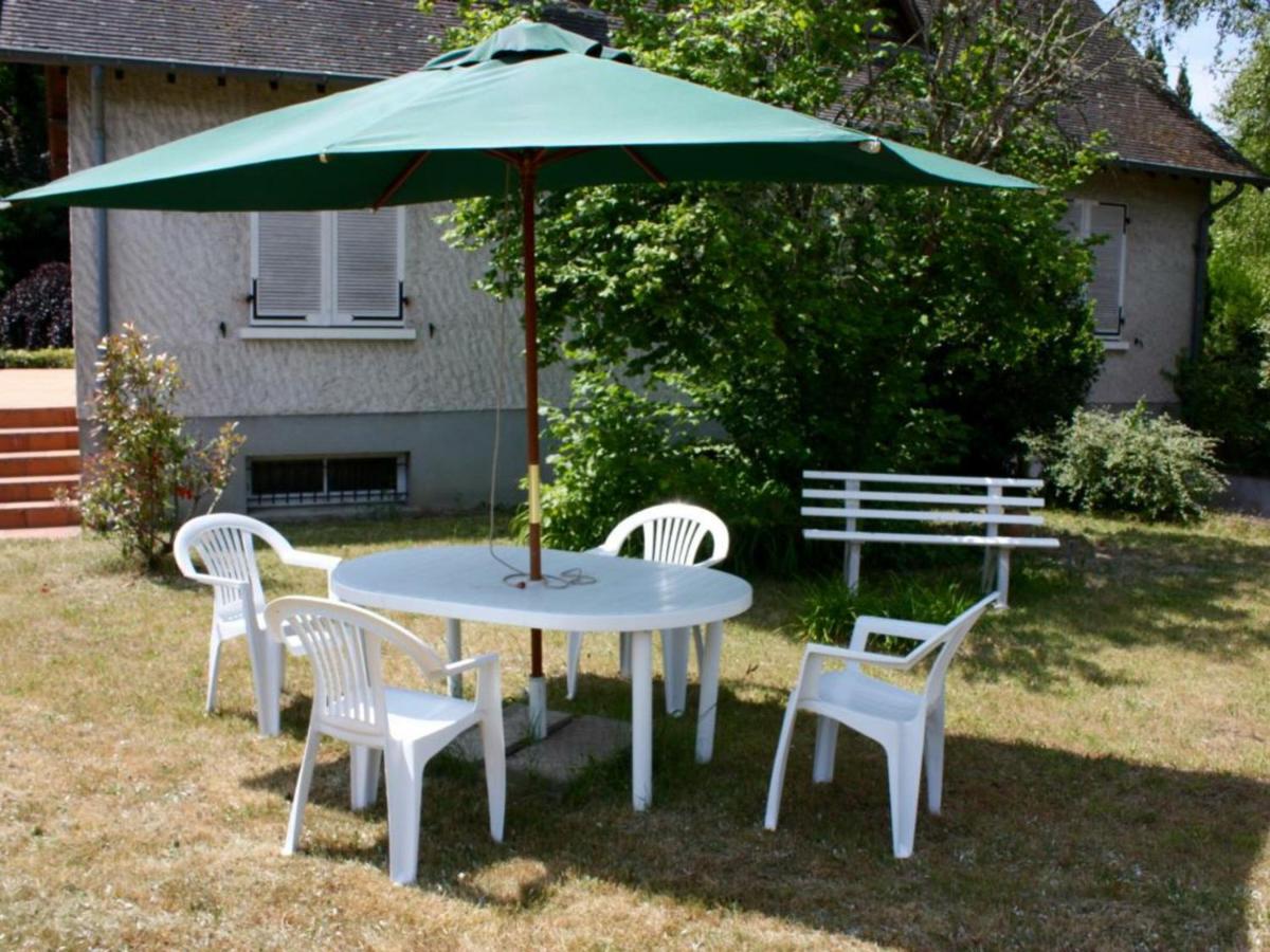 Gîte Yvoy-le-Marron, 3 pièces, 4 personnes - FR-1-491-117 - Housity