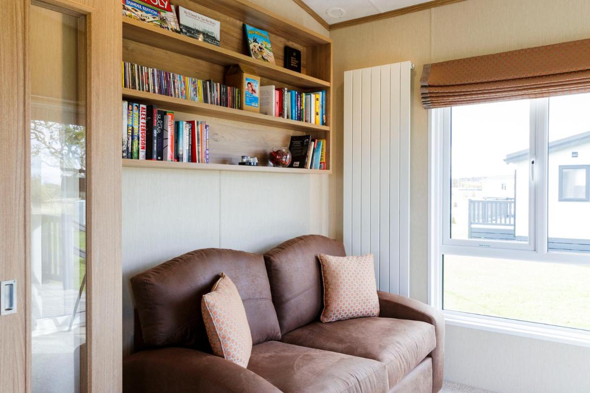 Luxury Lodge - Lyndale 12 - at 5 Star Resort - Housity
