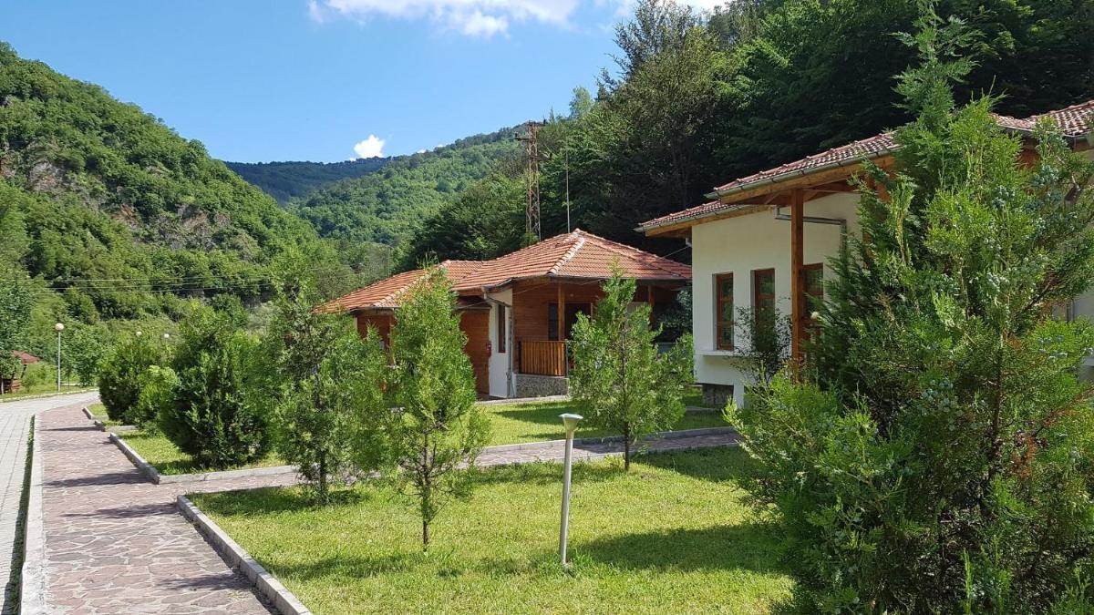 Orlova skala holiday village - Housity
