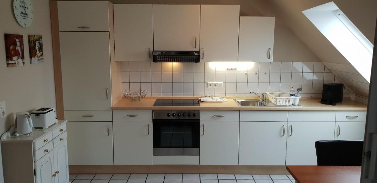 Airport Hotel One Aparthotel Sylt - Housity