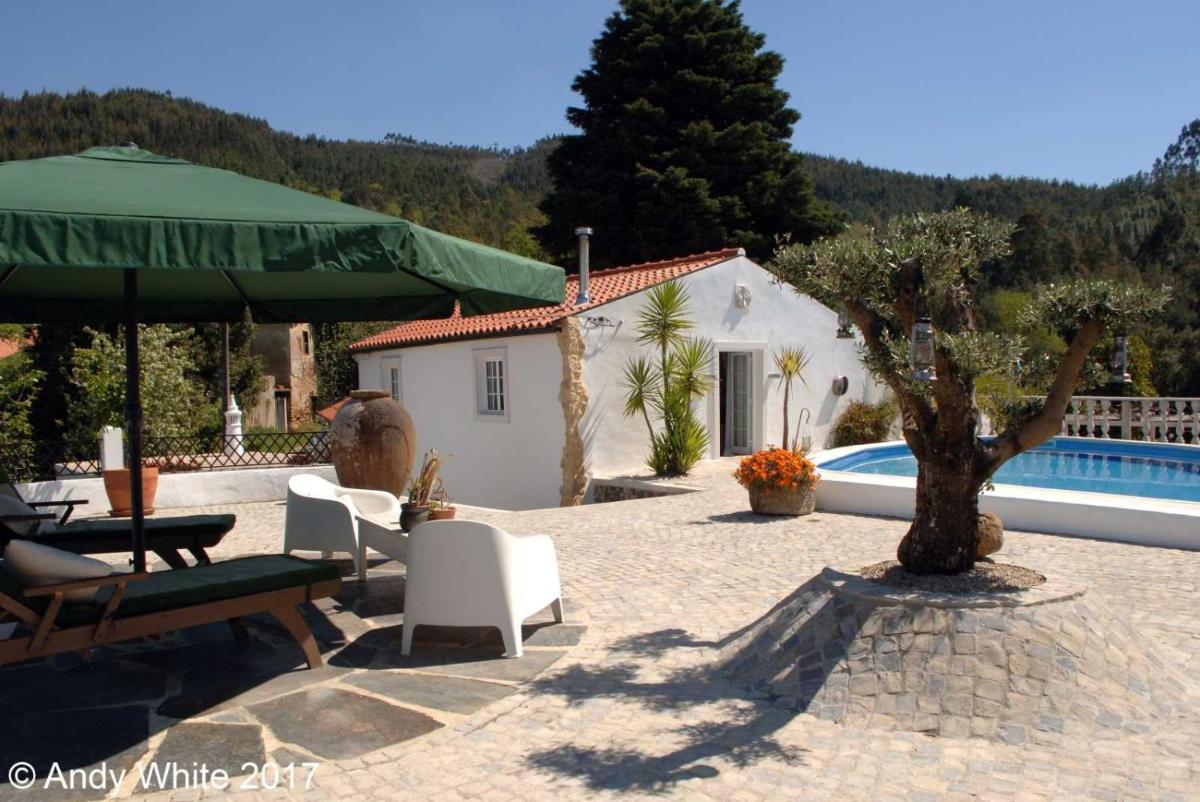 Quinta da Granja Gardener's cottage - Housity