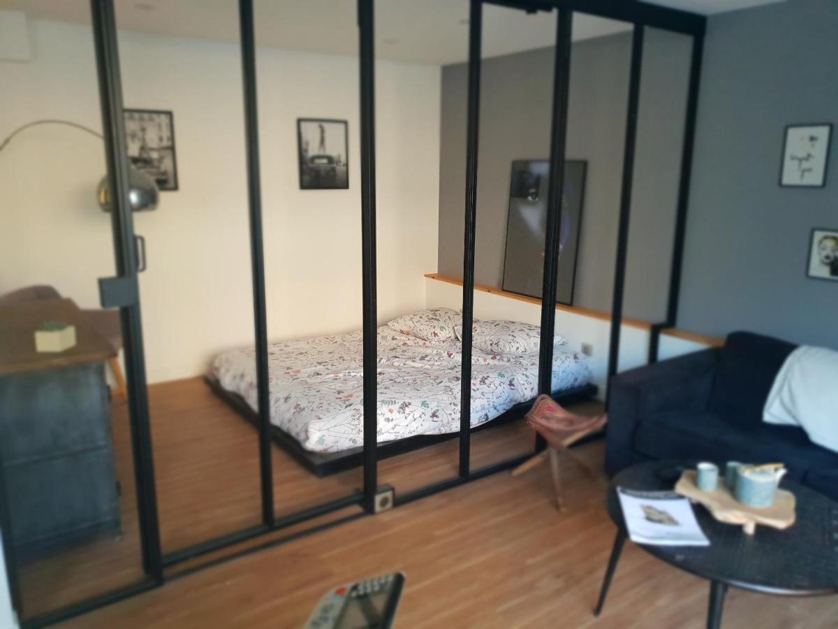 Suite room jacuzzi sauna privatif illimité Clisson - Housity