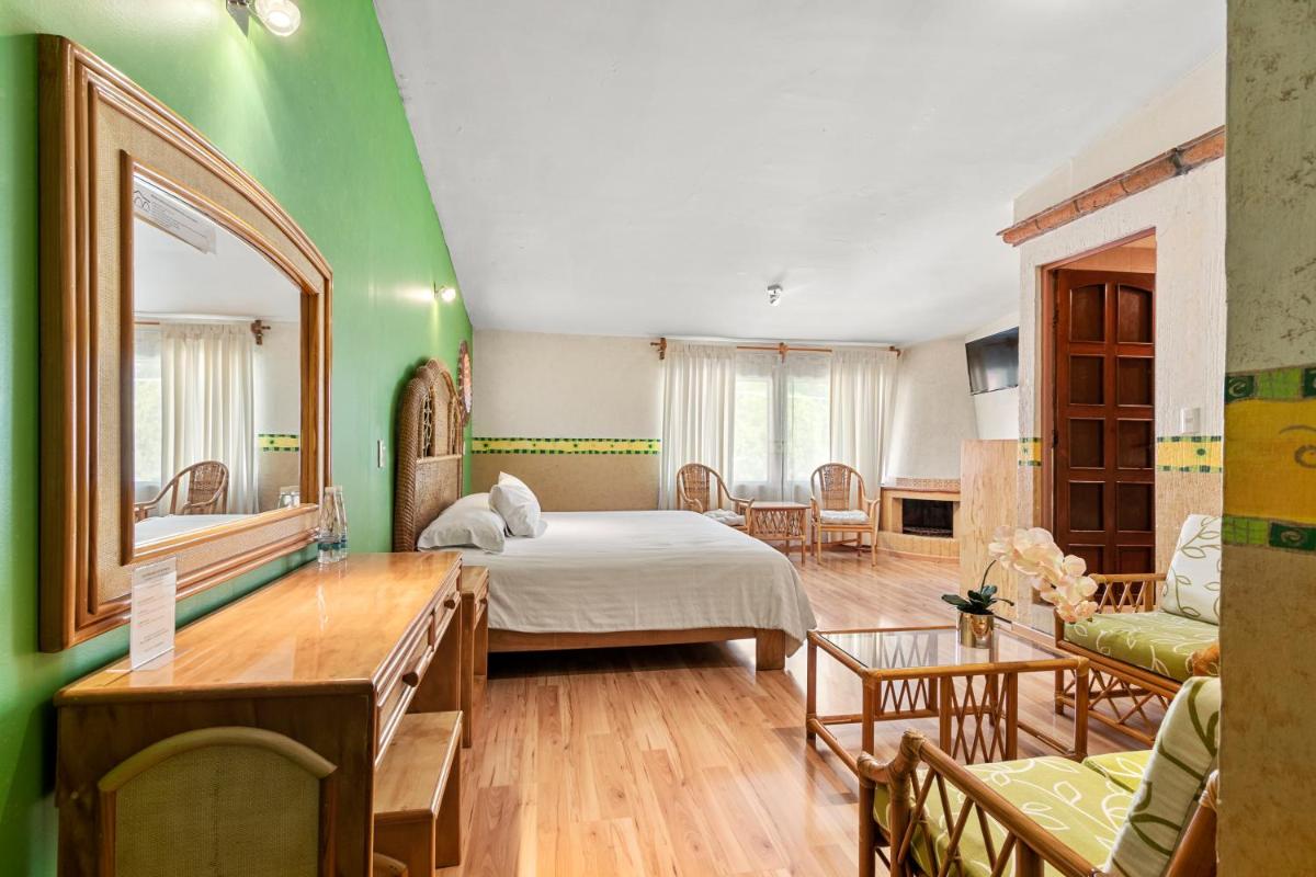 Hotel Hacienda Montesinos - Housity