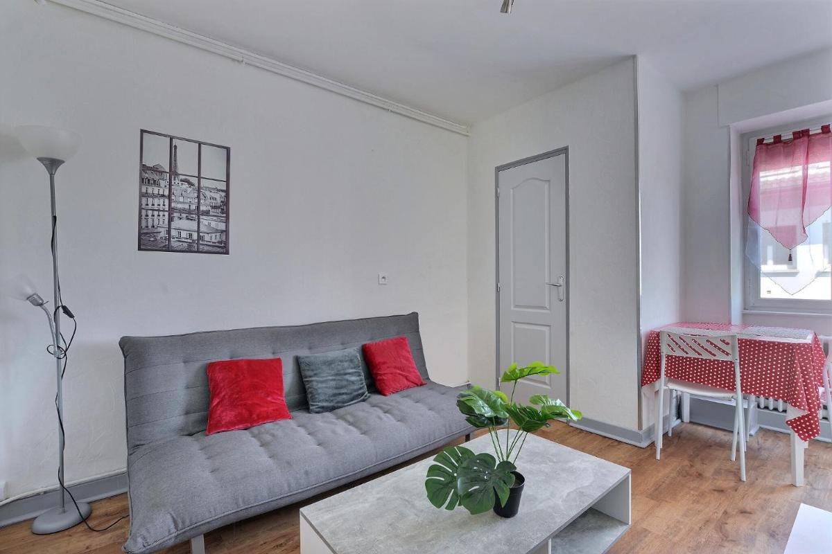 Appartement 2 pièces plein de charmes - Caroline - Housity