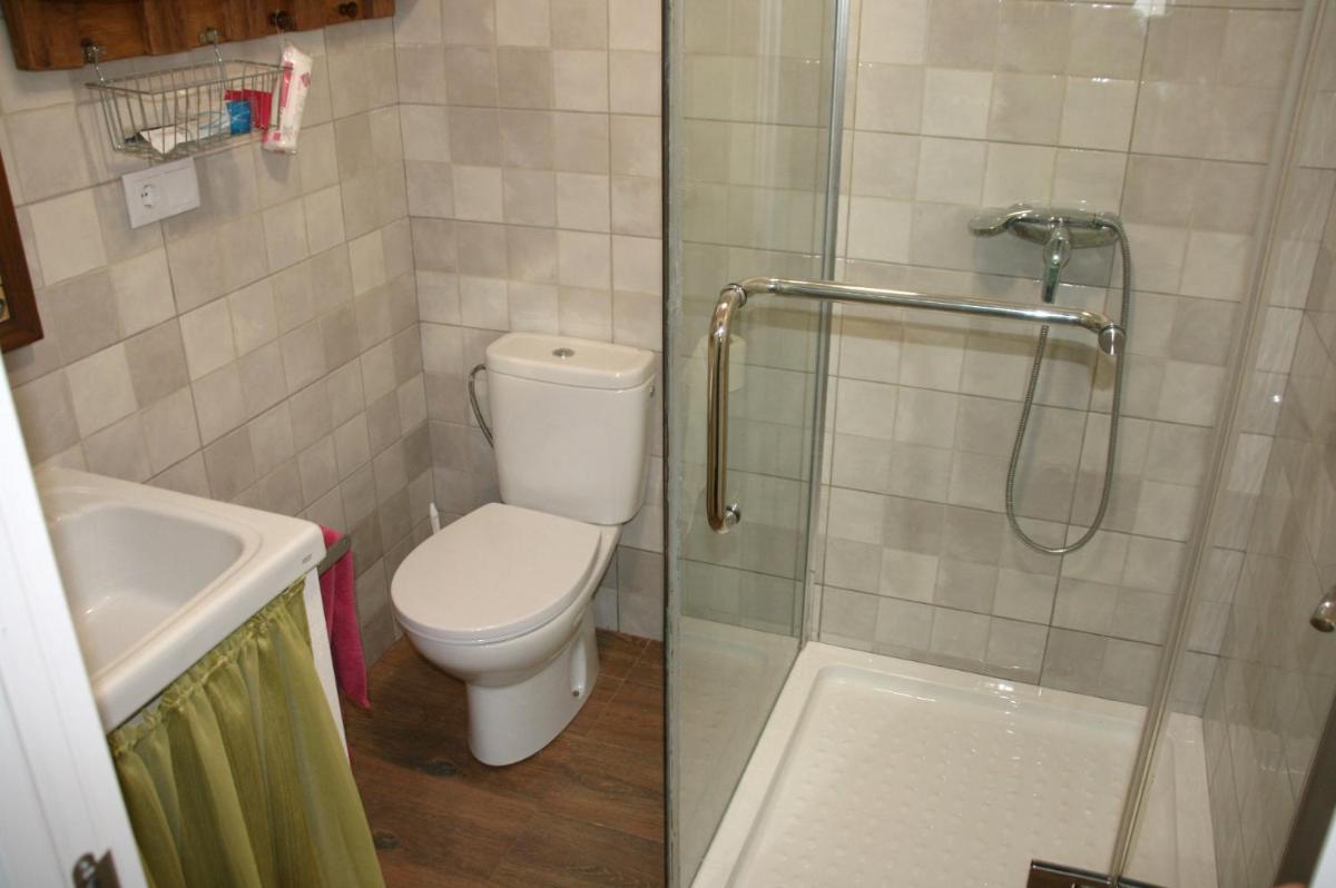 CASA RURAL ENTRE VINYES - Housity