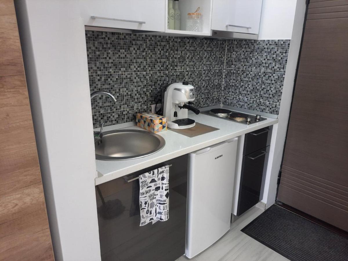 Beach Residence 10 metri pana la plaja - Housity