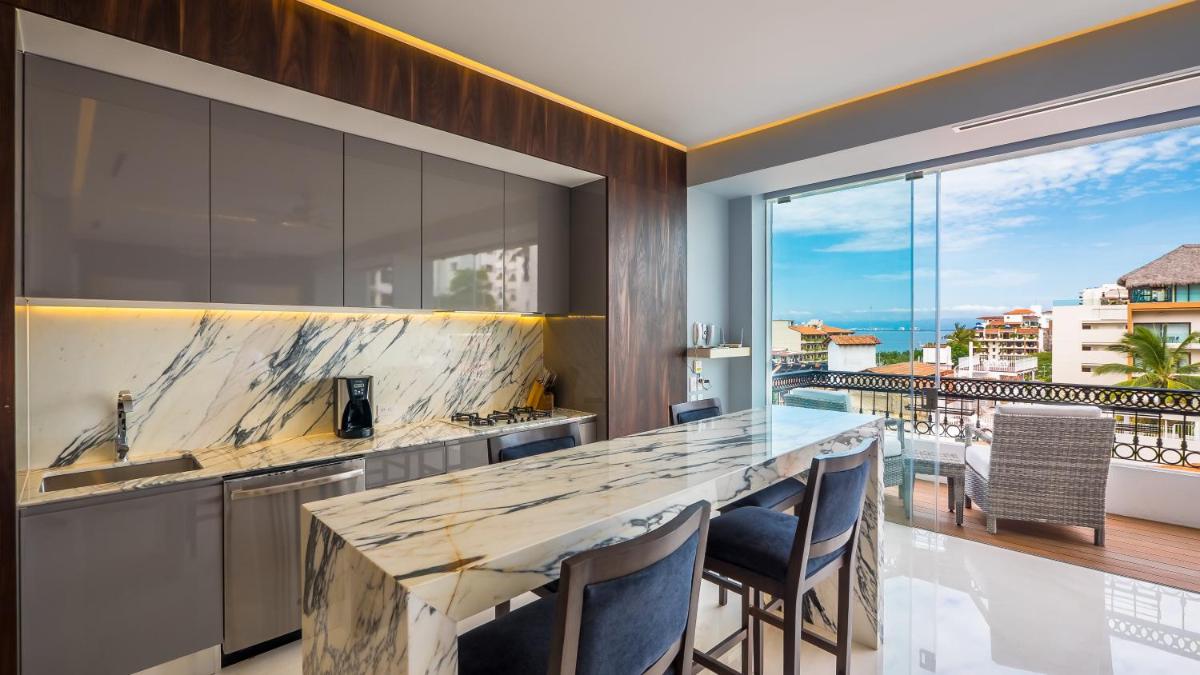 Pier 304 Zona Romantica OceanViews Best Rooftop - Housity
