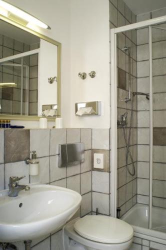 Arthotel Landhaus Zur Alten Gärtnerei - Housity