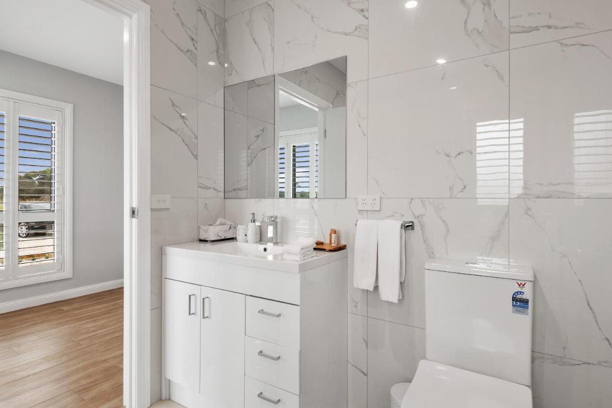 The Oxley Estate - Housity