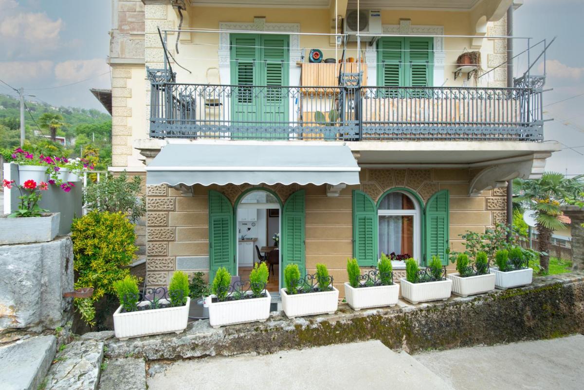 Suitetrails - Studio Apartment Vittoria