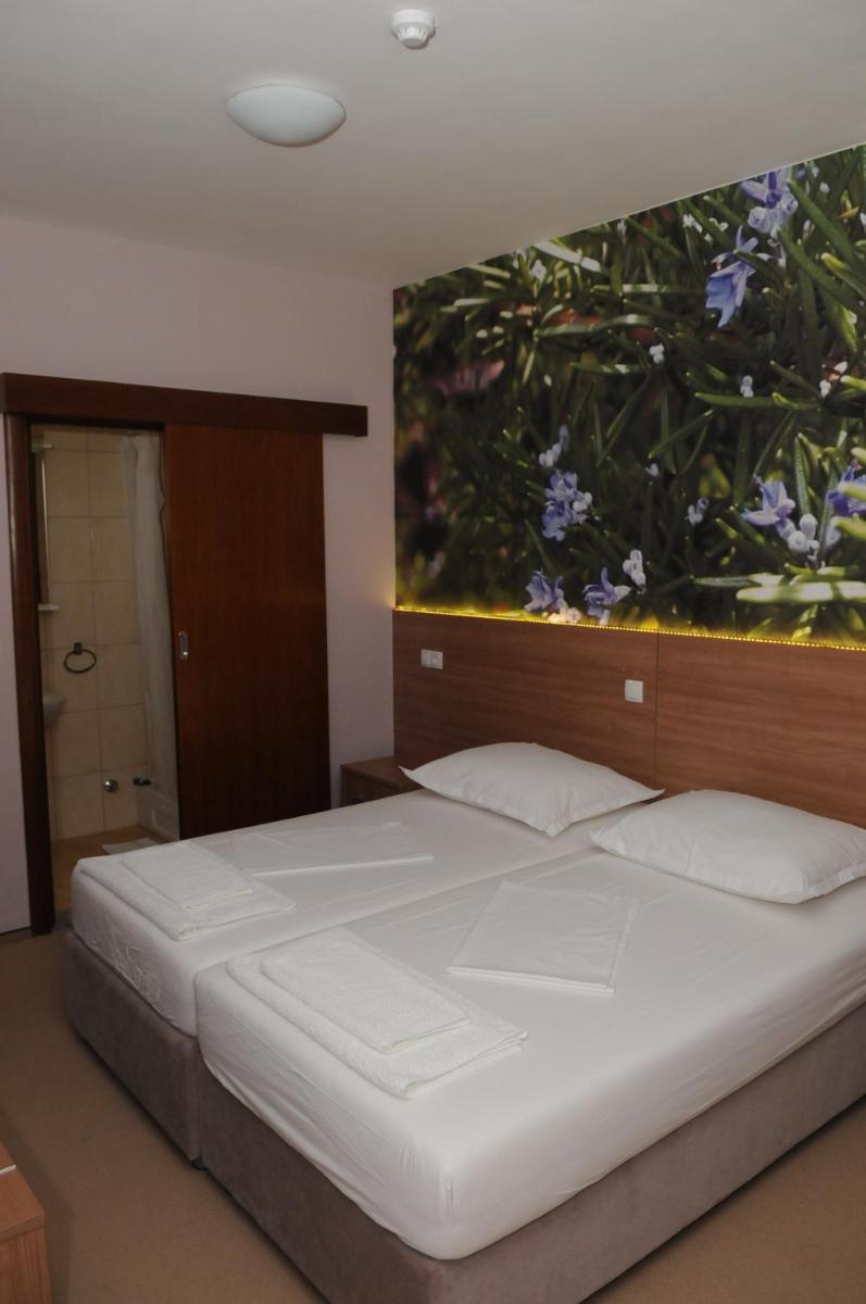 Guest House Ostojić - Housity