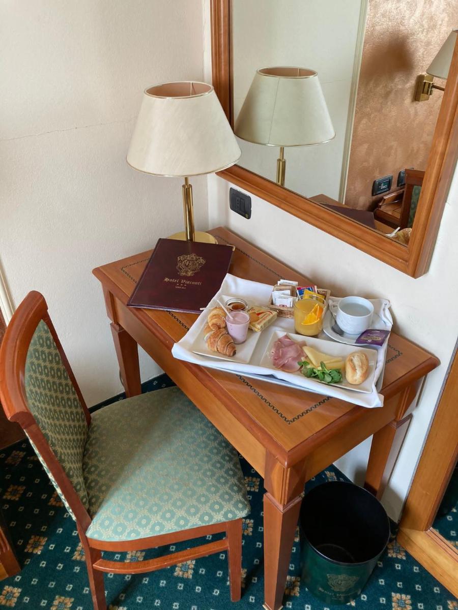 Hotel Visconti - Housity