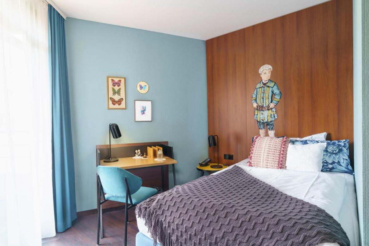 Tante ALMA's Bonner Hotel - Housity