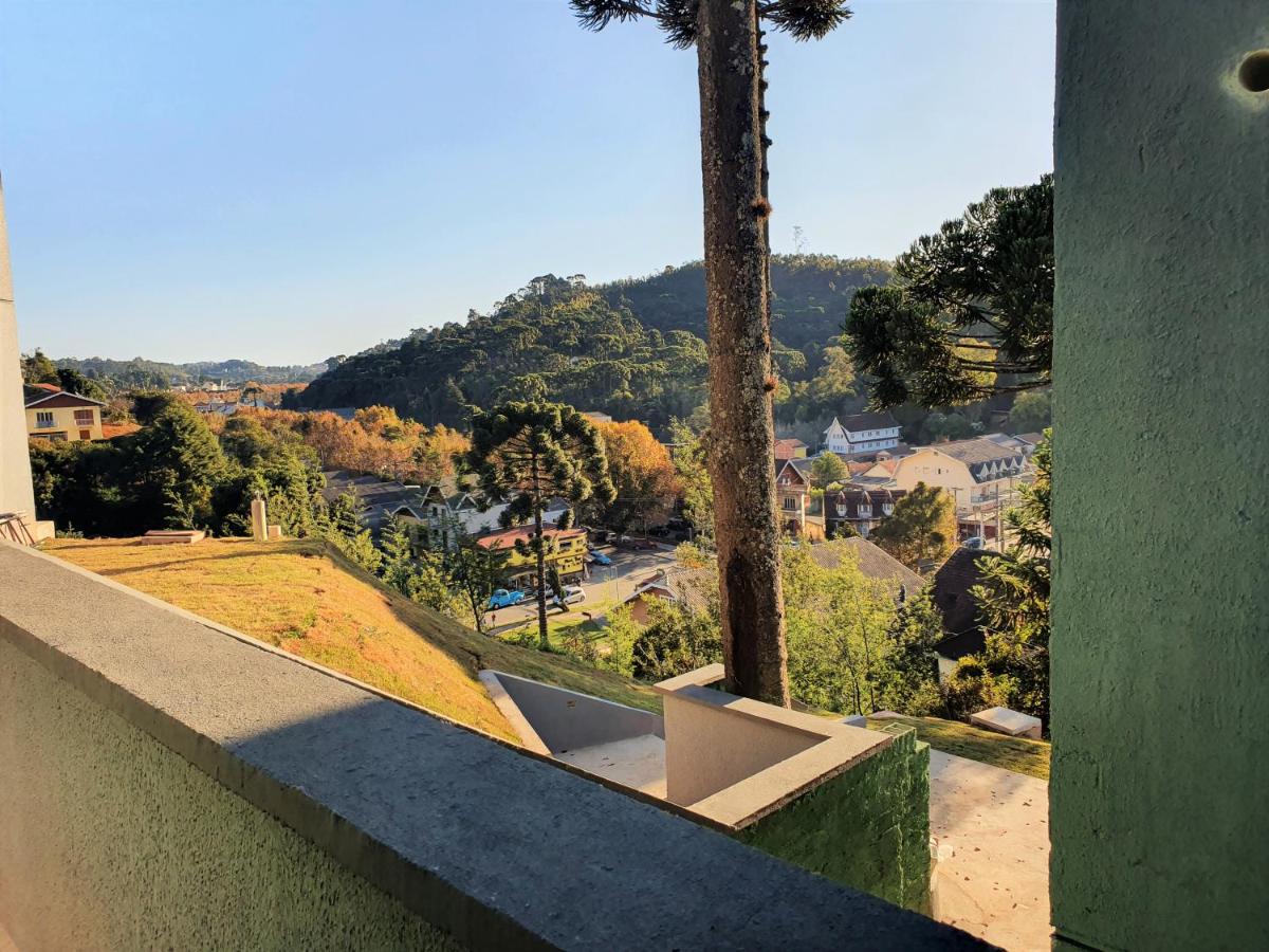 Winter Garden - Guest House - Campos Do Jordão - Housity