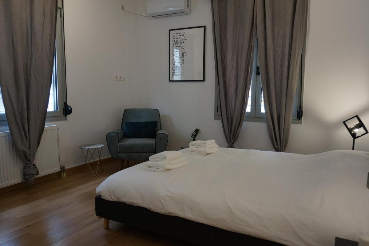 Exarcheia House - Housity