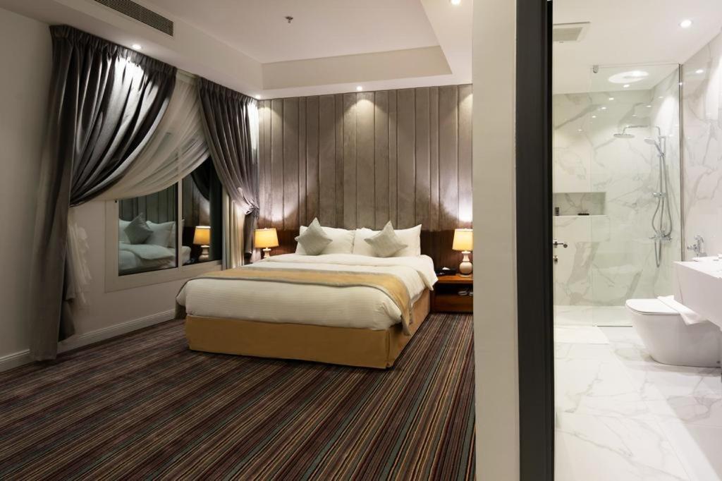 Beach Time Villas Hotel - Housity