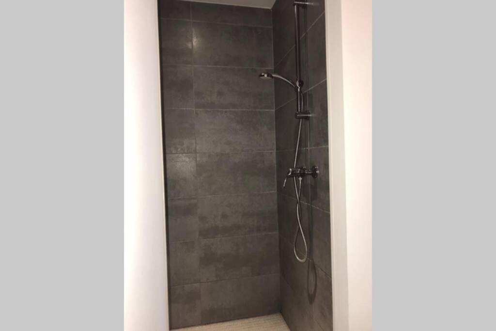 Studio cocooning à 50 m du port - Housity