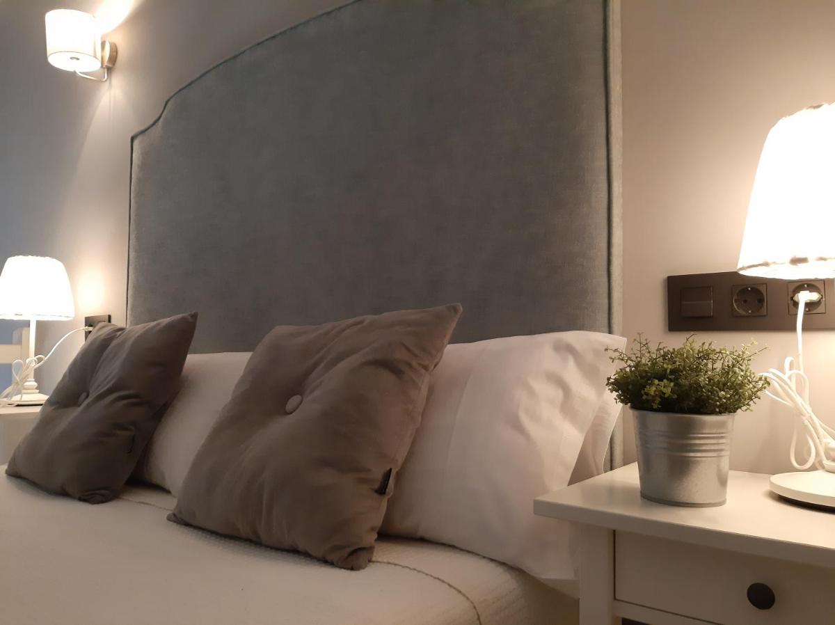 Apartamentos El Llanin - Housity