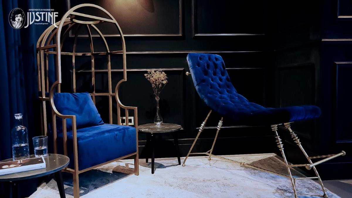 Suite Shibari by Justine Apartments Sobria Elegante y Pecaminosa Apartamento turístico en Madrid Río - Hizvo