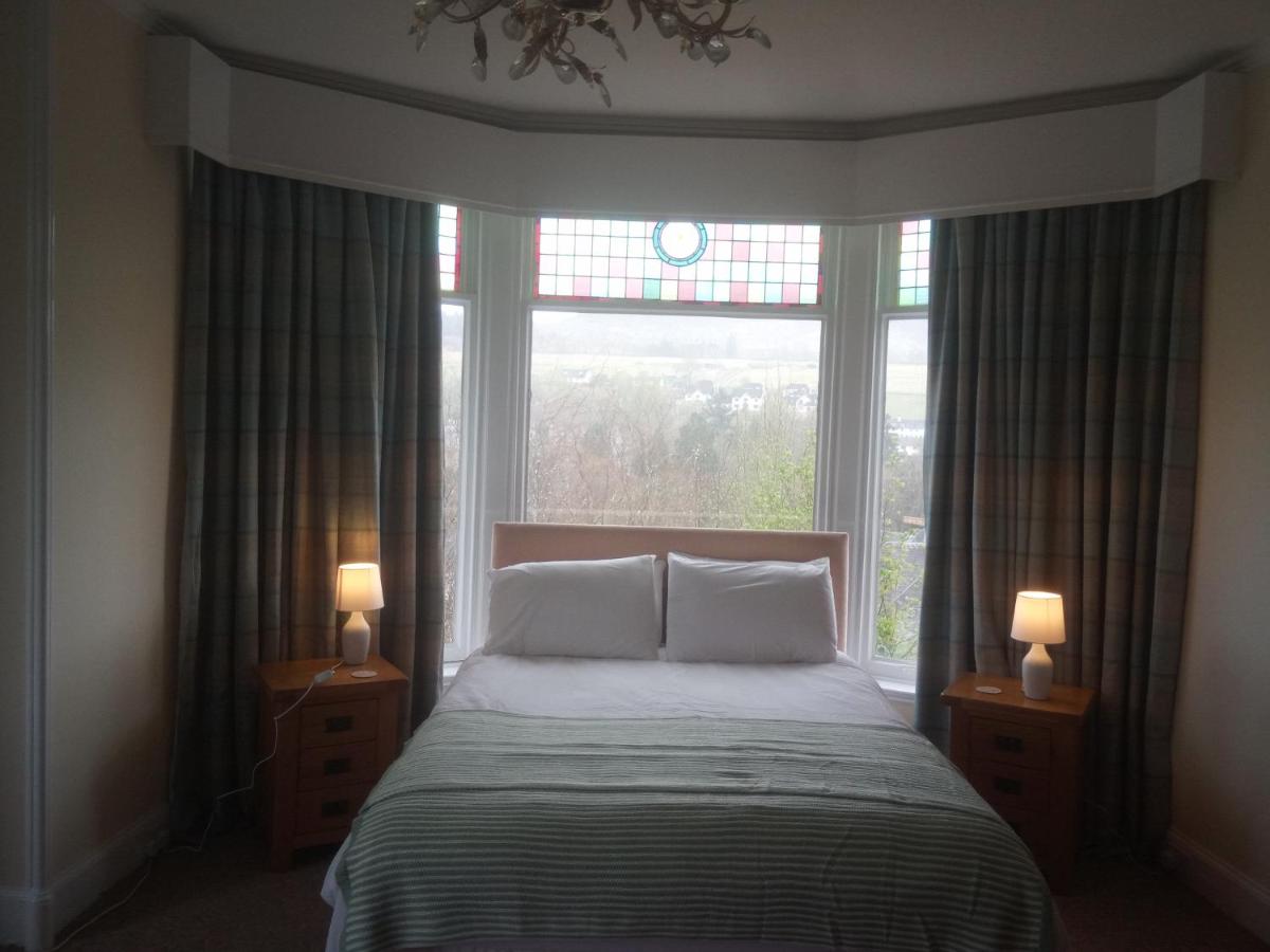 Strathview - Housity