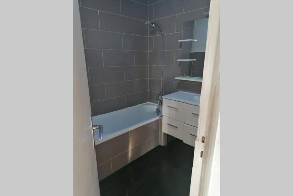 Appartement meublé à Villeneuve les maguelone - Housity
